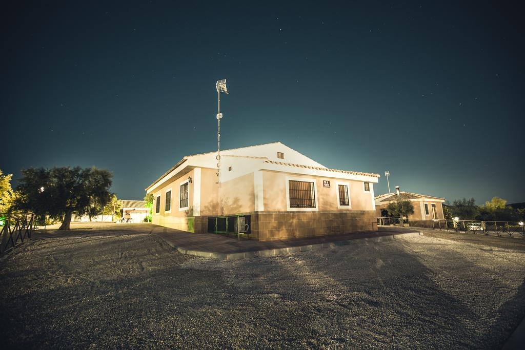 منزل الضيف إلتشي دي لا سييرا  في Complejo Rural La Tejera المظهر الخارجي الصورة
